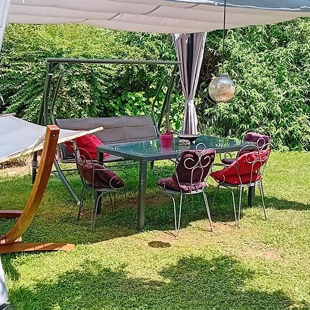 Indian Tent Tipi In Shared Lot And Shared Bathroom Mrse Exterior foto